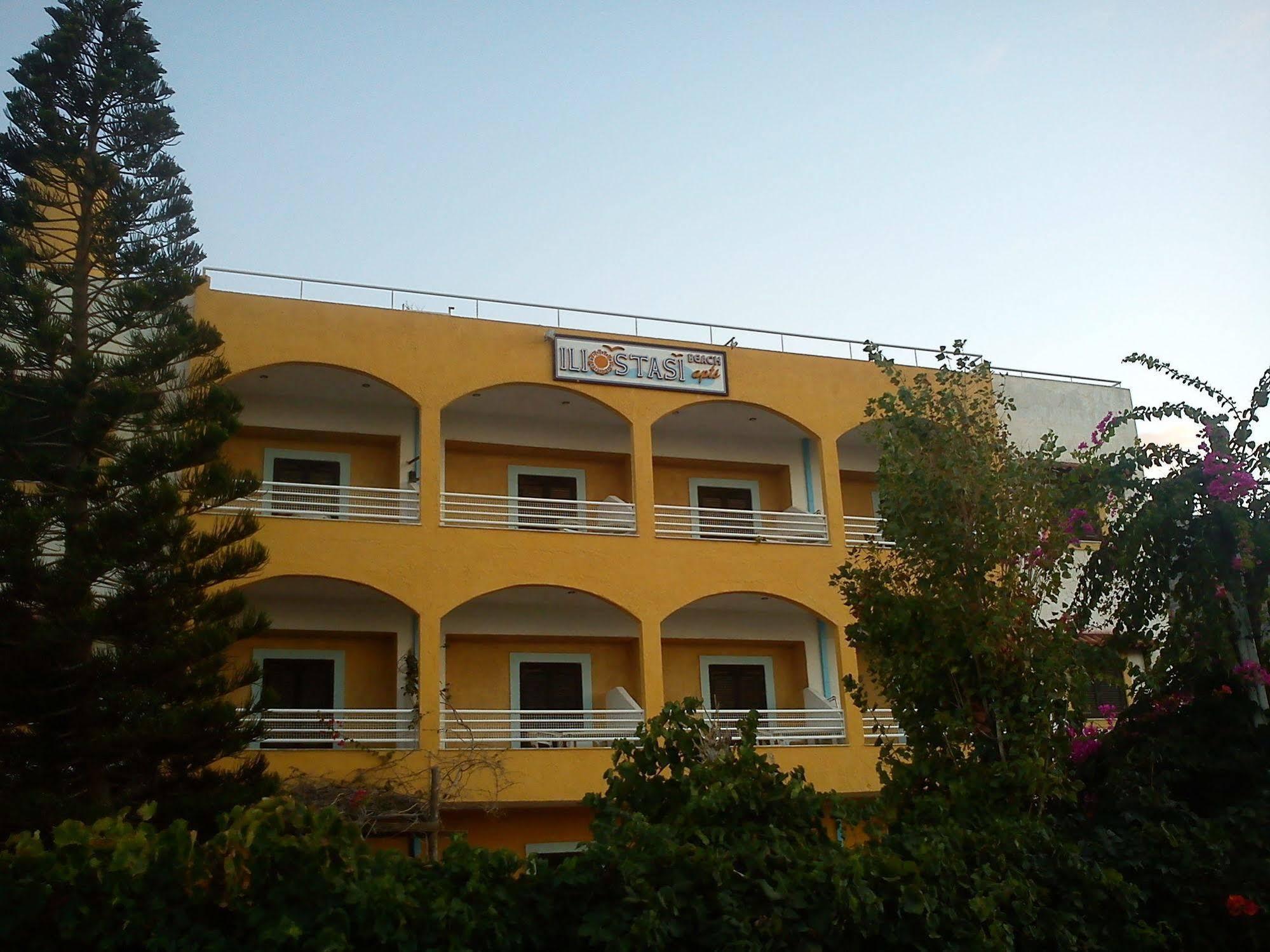 Iliostasi Beach Apartments 헐소니소스 외부 사진