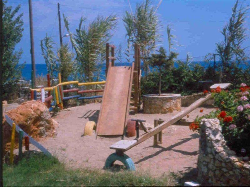 Iliostasi Beach Apartments 헐소니소스 외부 사진