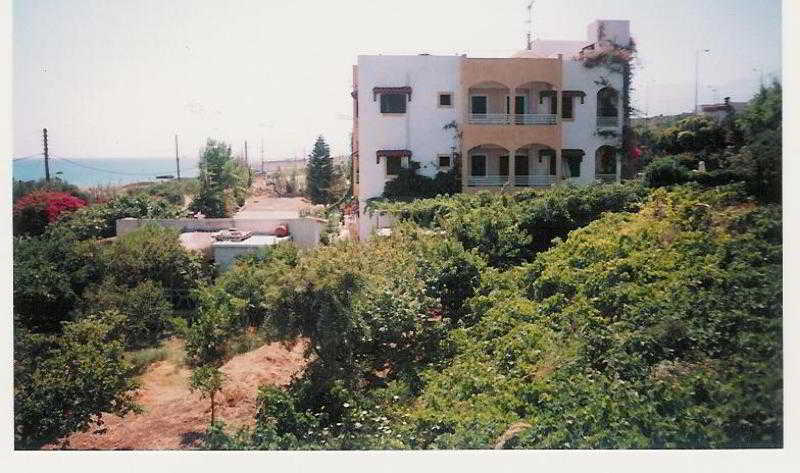 Iliostasi Beach Apartments 헐소니소스 외부 사진